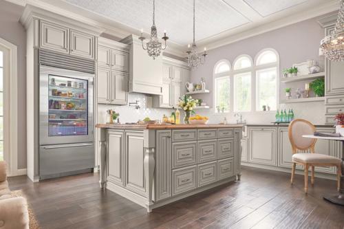 Custom Kitchen Cabinets and Design